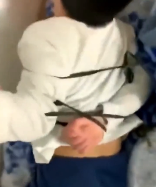 江蘇兒童被捆綁(1) 江蘇兒童被捆綁(1)